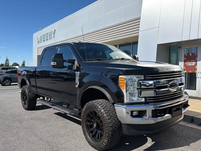 2017 Ford F-350 Super Duty Lariat