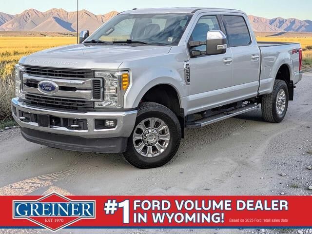 2017 Ford F-350 Super Duty XLT