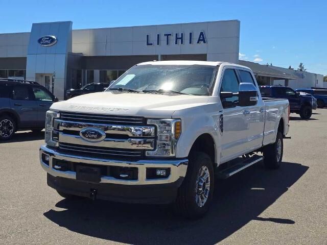 2017 Ford F-350 Super Duty Lariat
