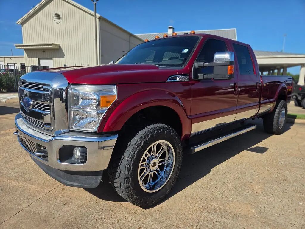 2015 Ford F-350 Super Duty Lariat — photo 1 of 13