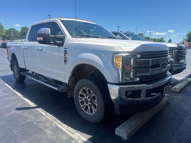 2017 Ford F-350 Super Duty Lariat