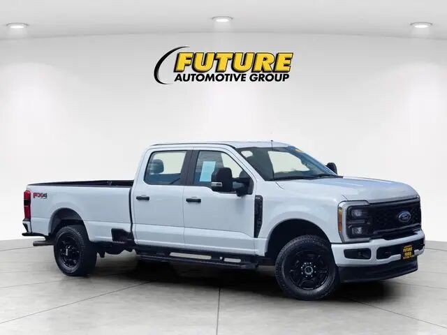 2023 Ford F-350 Super Duty XL — photo 1 of 13