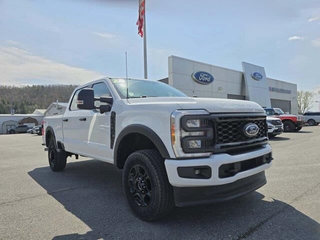 2023 Ford F-350 Super Duty XL