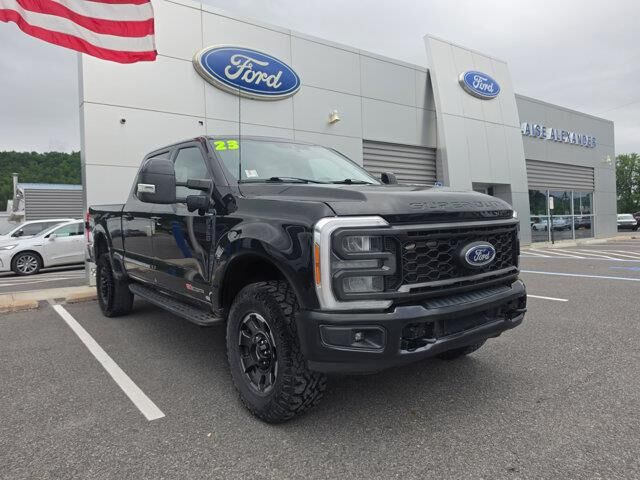 2023 Ford F-350 Super Duty Lariat