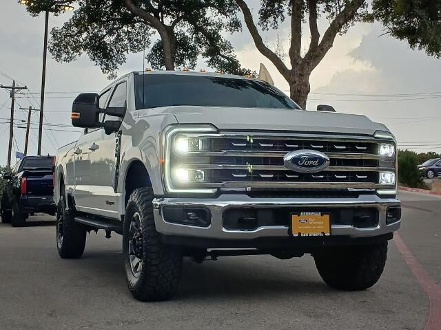 2024 Ford F-350 Super Duty Platinum