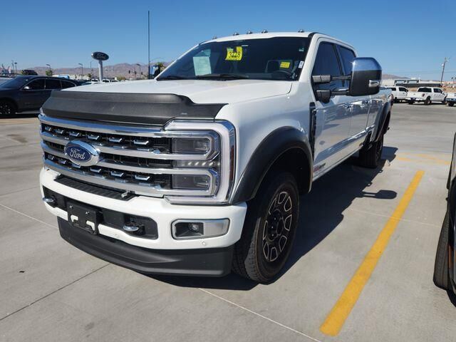 2024 Ford F-350 Super Duty Platinum