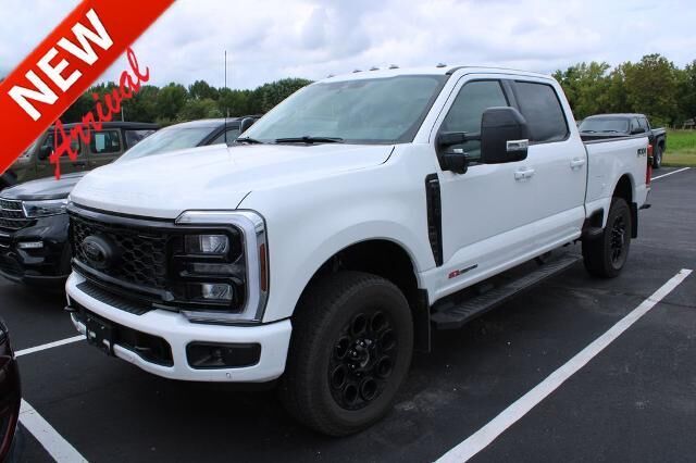 2025 Ford F-350 Super Duty Lariat