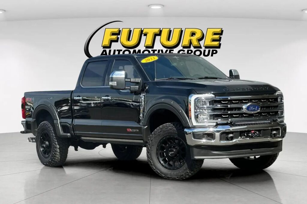 2023 Ford F-350 Super Duty King Ranch — photo 1 of 13