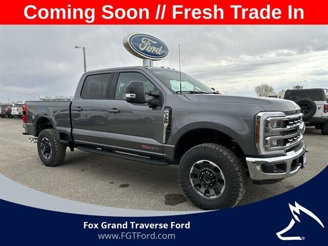 2024 Ford F-350 Super Duty Lariat — photo 1 of 13