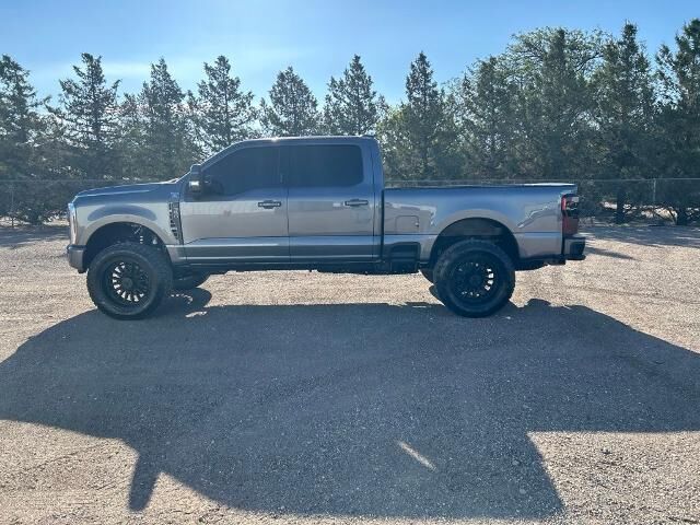 2024 Ford F-350 Super Duty Platinum