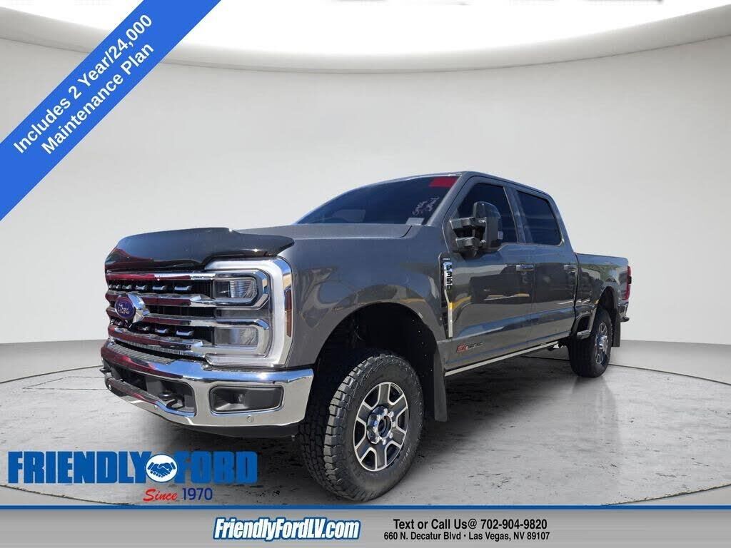 2025 Ford F-350 Super Duty Lariat — photo 1 of 1