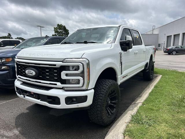 2023 Ford F-350 Super Duty Lariat