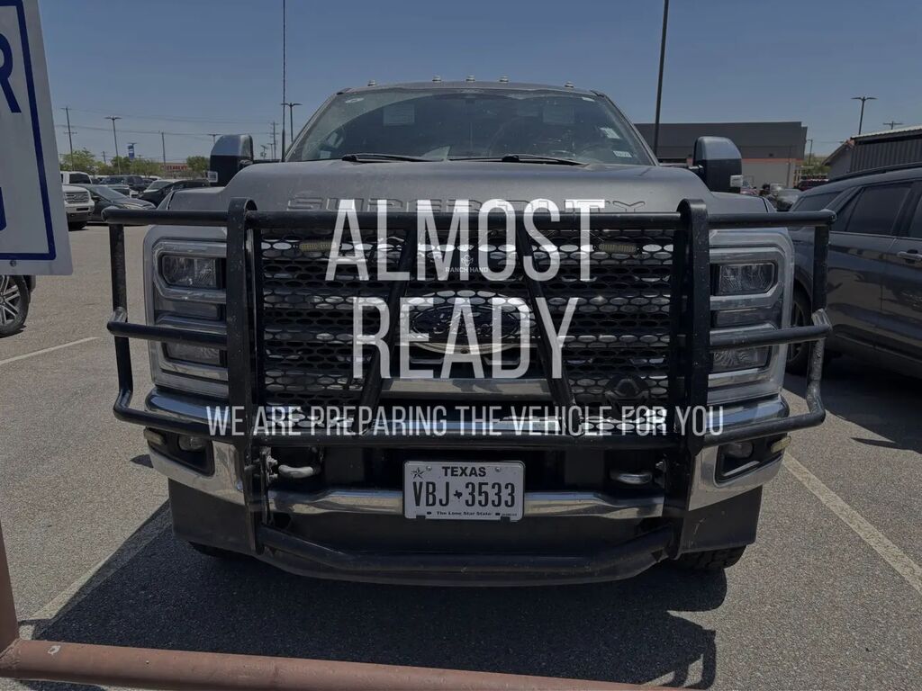 2024 Ford F-350 Super Duty Lariat — photo 1 of 13