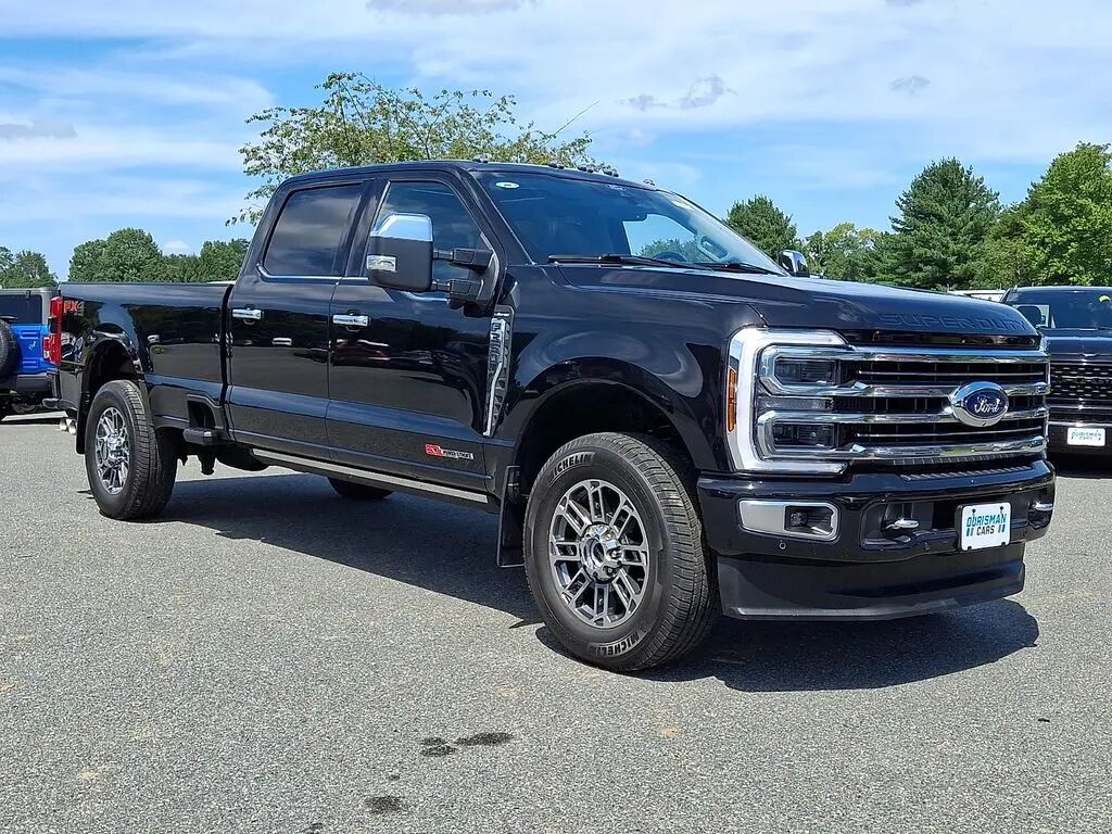 2024 Ford F-350 Super Duty Limited — photo 1 of 13