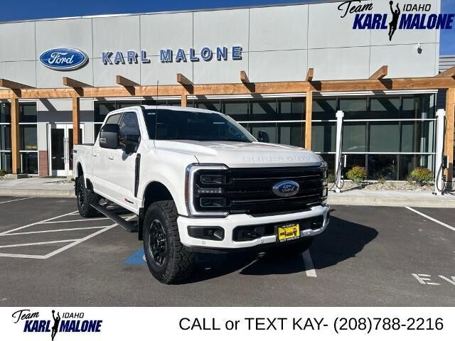 2026 Ford F-350 Super Duty Platinum