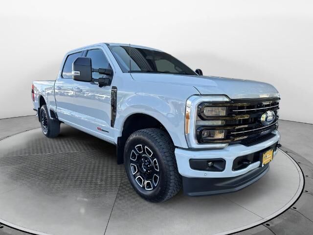 2026 Ford F-350 Super Duty Platinum