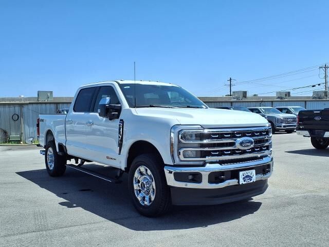 2026 Ford F-350 Super Duty Lariat