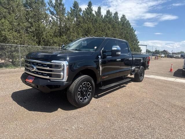 2024 Ford F-350 Super Duty Platinum