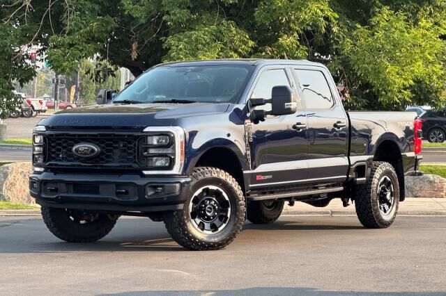 2025 Ford F-350 Super Duty Lariat