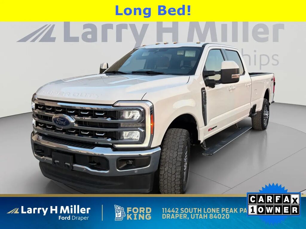 2023 Ford F-350 Super Duty Lariat — photo 1 of 13