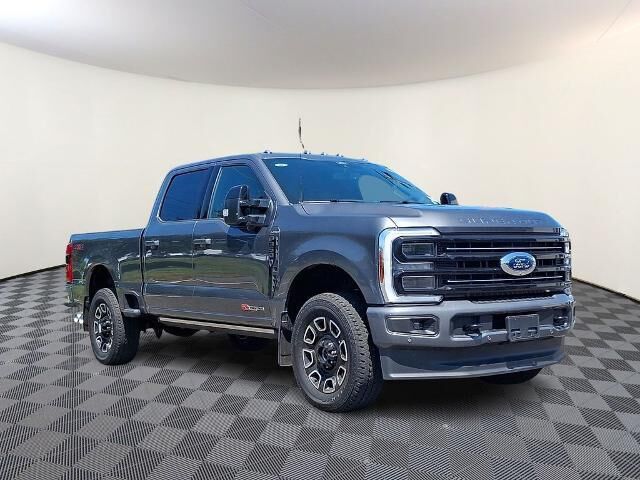 2026 Ford F-350 Super Duty Platinum