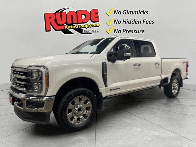 2023 Ford Super Duty F-350 SRW LARIAT