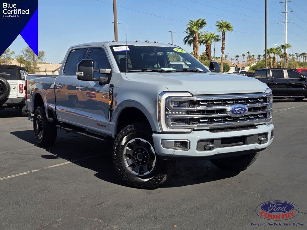2024 Ford F-350 Super Duty Platinum — photo 1 of 1