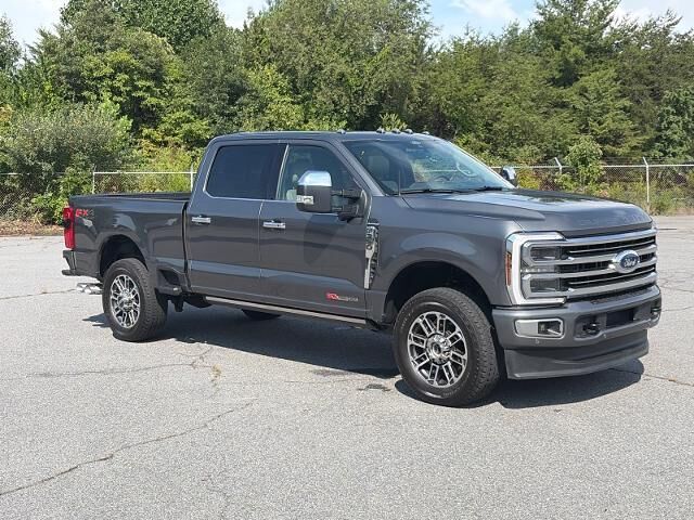 2026 Ford F-350 Super Duty Platinum