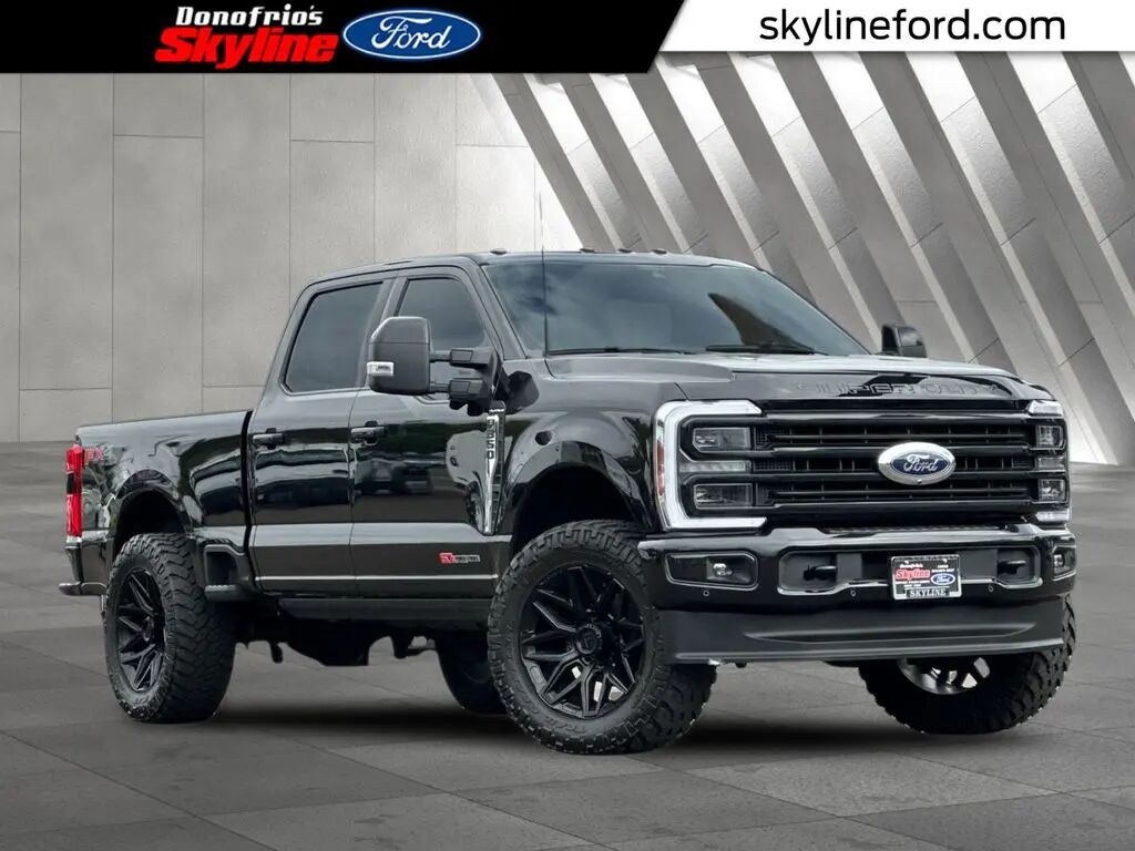 2026 Ford F-350 Super Duty Platinum — photo 1 of 13
