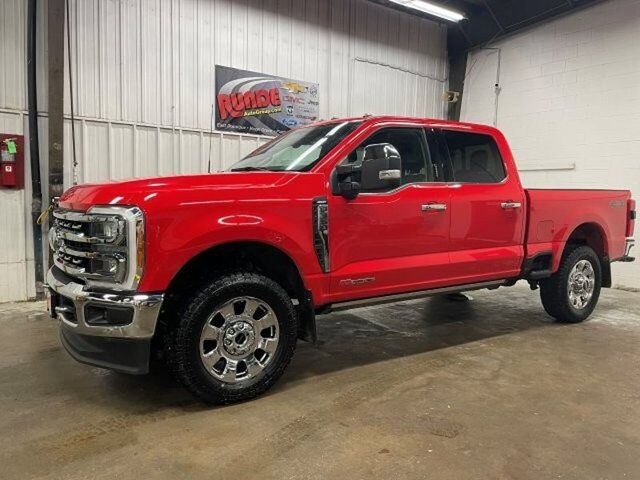 2023 Ford Super Duty F-350 SRW LARIAT