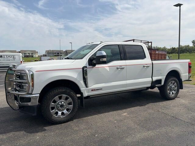 2024 Ford F-350 Super Duty Lariat