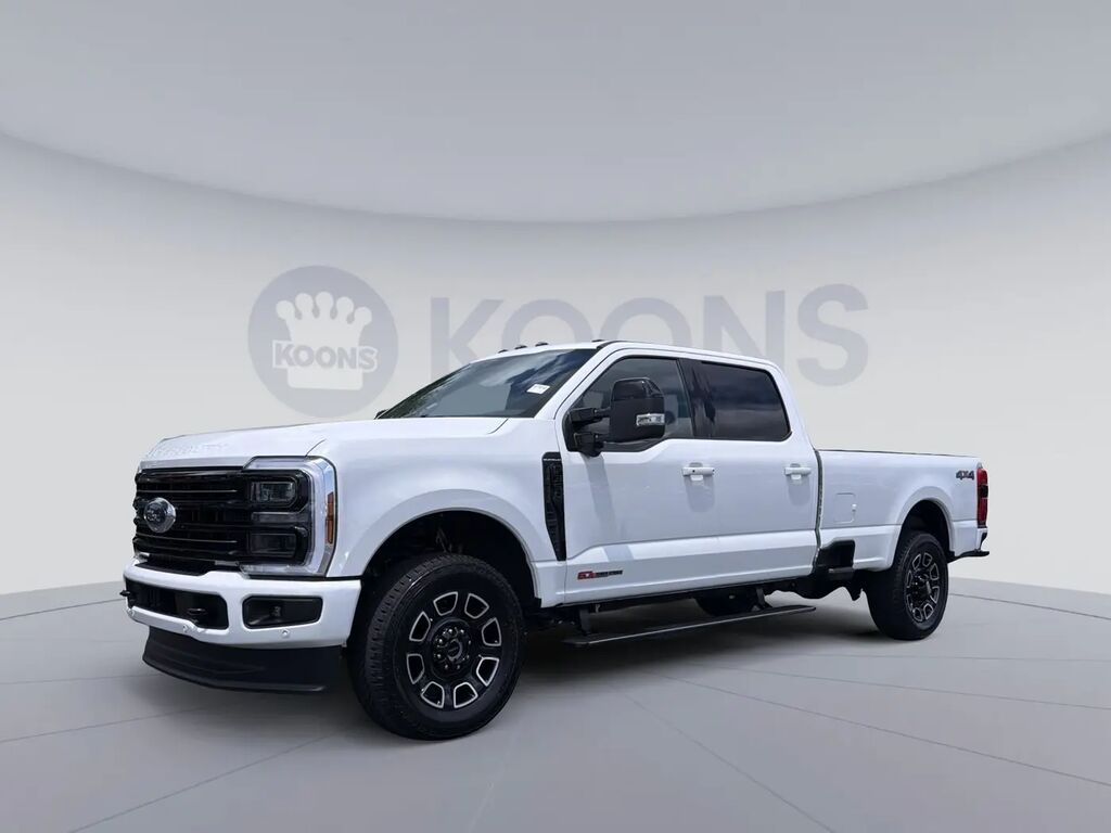 2026 Ford F-350 Super Duty Platinum — photo 1 of 13