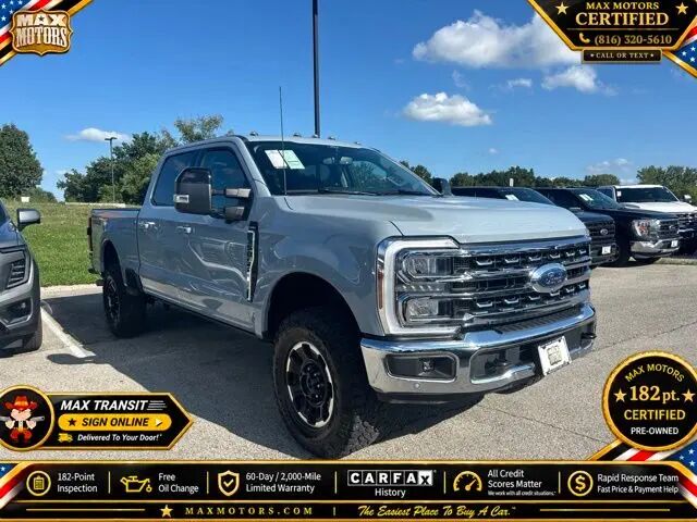 2025 Ford F-350 Super Duty Lariat — photo 1 of 9