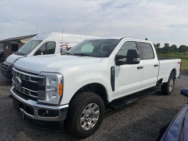 2023 Ford F-350 Super Duty XLT