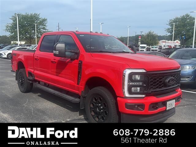 2025 Ford F-350 Super Duty XLT — photo 1 of 13