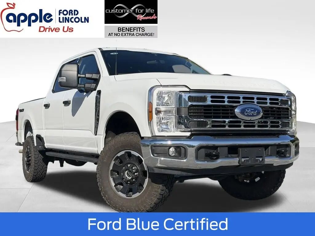 2025 Ford F-350 Super Duty XLT — photo 1 of 13