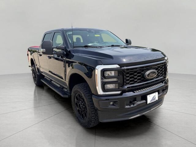 2025 Ford F-350 Super Duty XLT