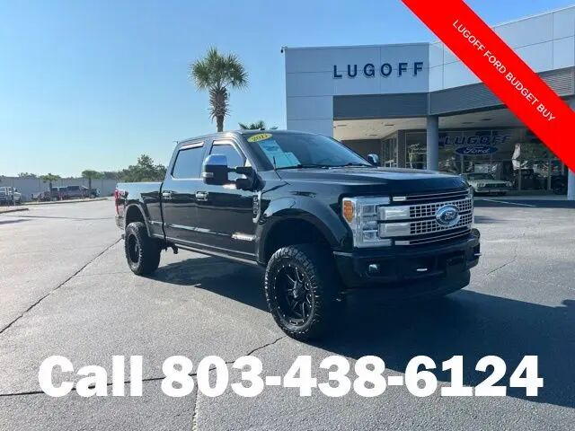 2017 Ford F-350 Super Duty Platinum — photo 1 of 13