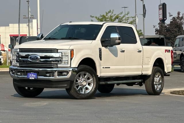 2018 Ford F-350 Super Duty Lariat