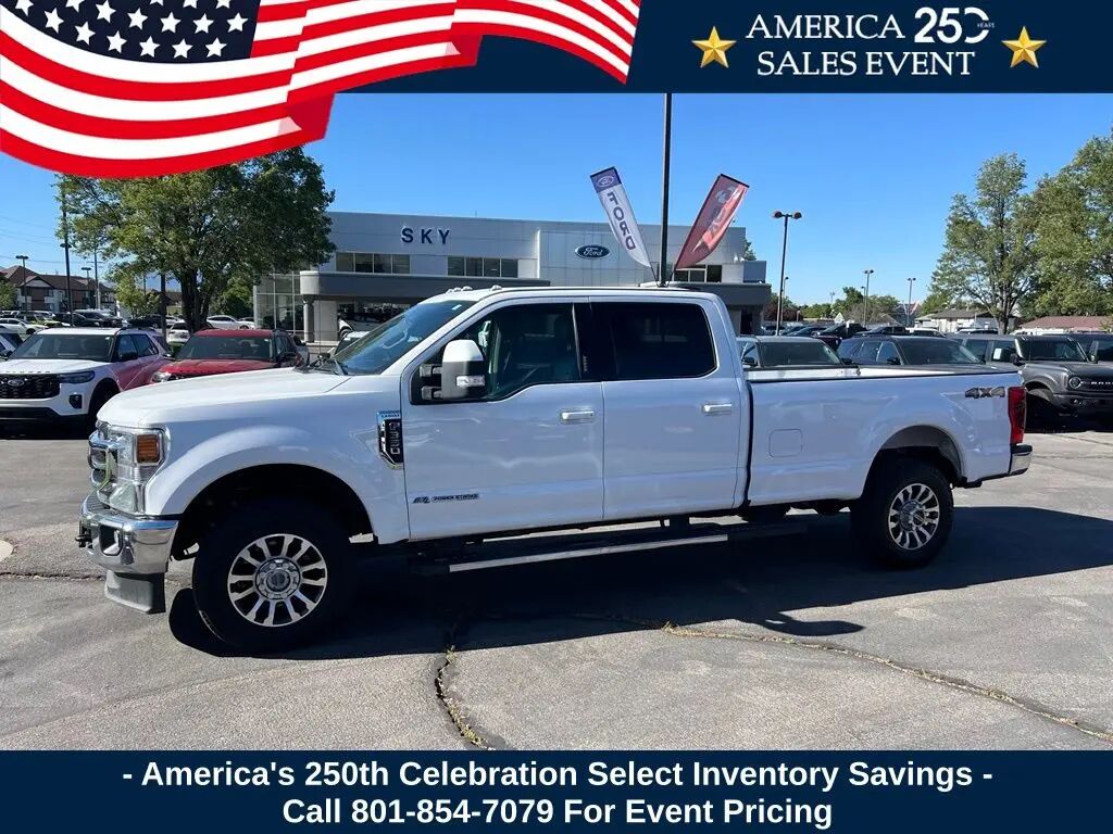2021 Ford F-350 Super Duty Lariat — photo 1 of 16