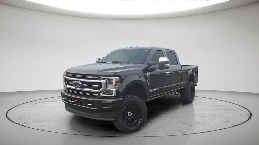 2022 Ford F-350 Super Duty Platinum — photo 1 of 13