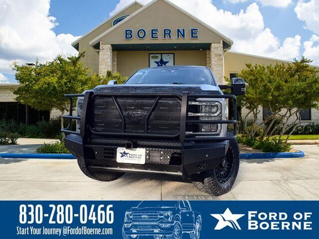 2023 Ford F-350 Super Duty Lariat