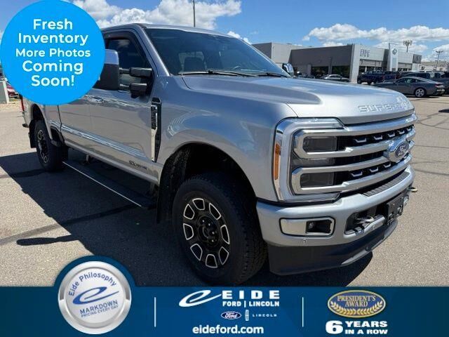 2023 Ford F-350 Super Duty Platinum
