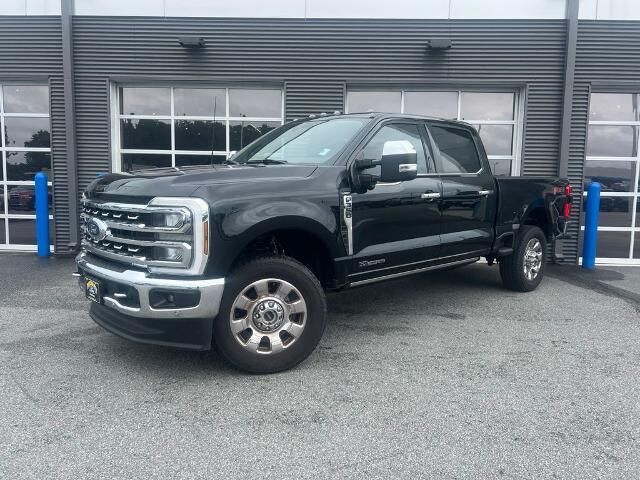 2024 Ford F-350 Super Duty Lariat