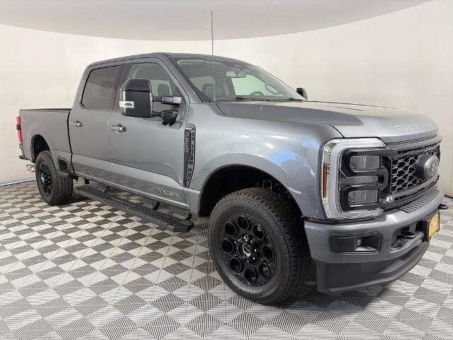 2026 Ford F-350 Super Duty Lariat