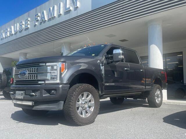 2019 Ford F-350 Super Duty Platinum