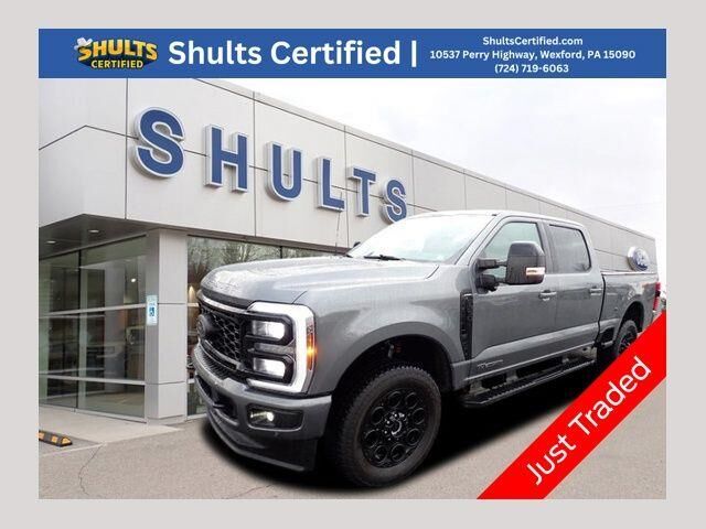 2025 Ford F-350 Super Duty Lariat