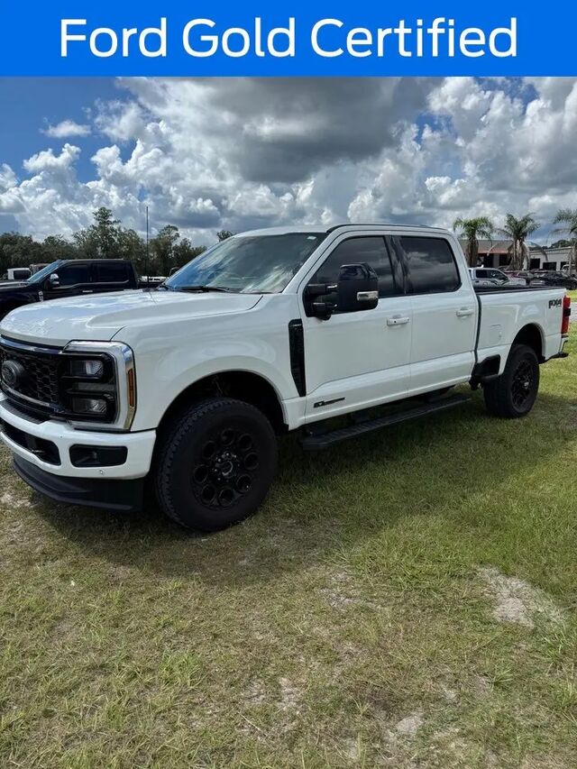 2025 Ford F-350 Super Duty Lariat