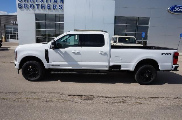 2026 Ford F-350 Super Duty XLT
