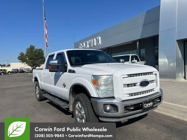 2015 Ford F-350 Super Duty Lariat — photo 1 of 13